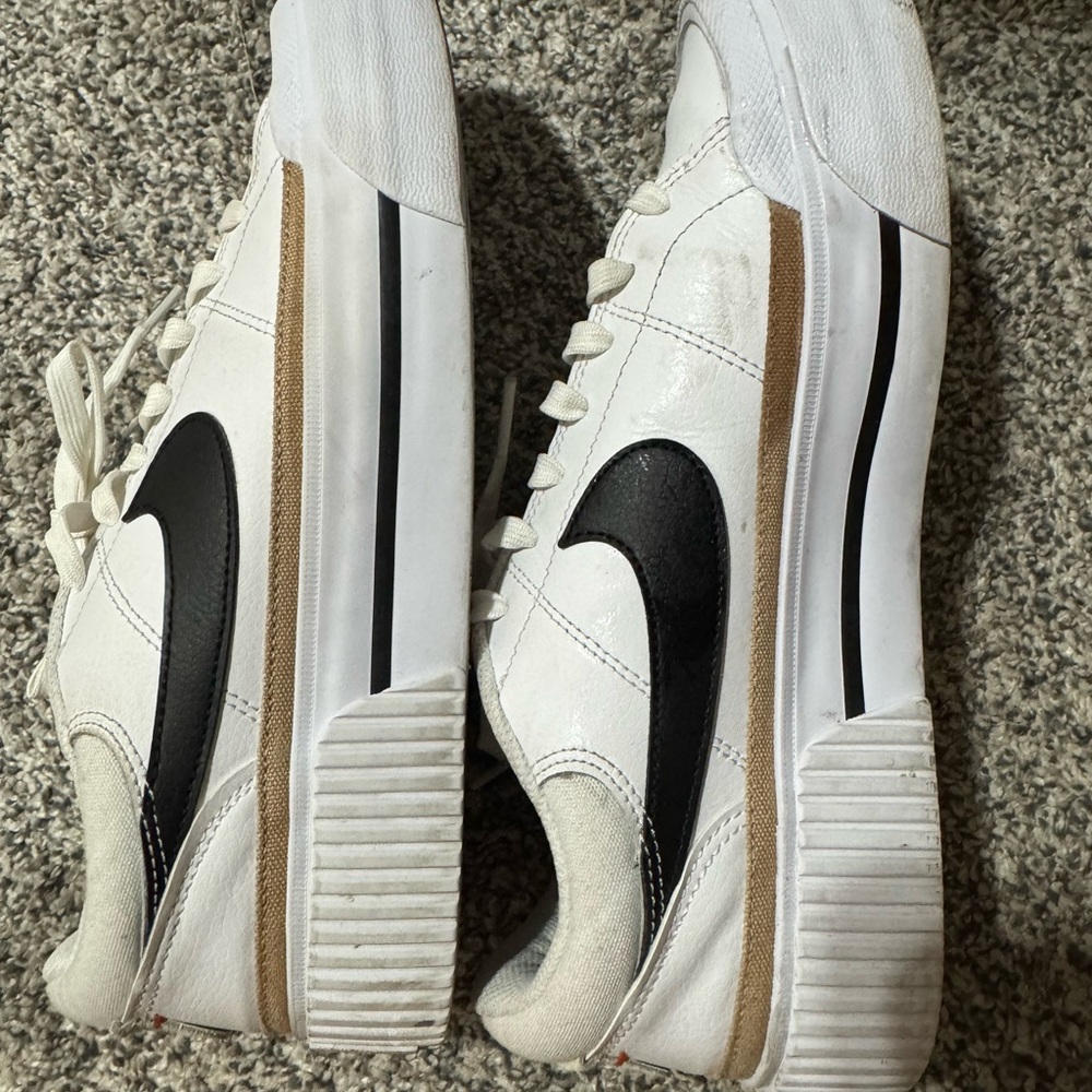 Nike Women’s White and Black Sneakers